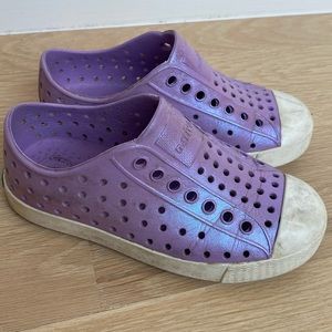 Girls size 10 Natives